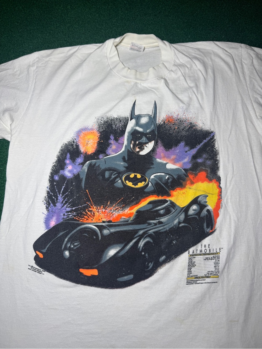 Vintage 80s Batman Batmobile T-shirt, Tim Burton 1989 Movie Promo DC Comics (XL)